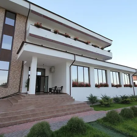 Guest house Pensiunea Diana 3*